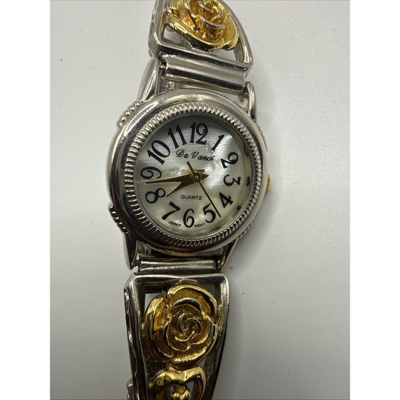 Vintage Two-Tone Silver & Gold Ladies Quartz Watch Elegant Bracelet Style - Picture 9 of 9